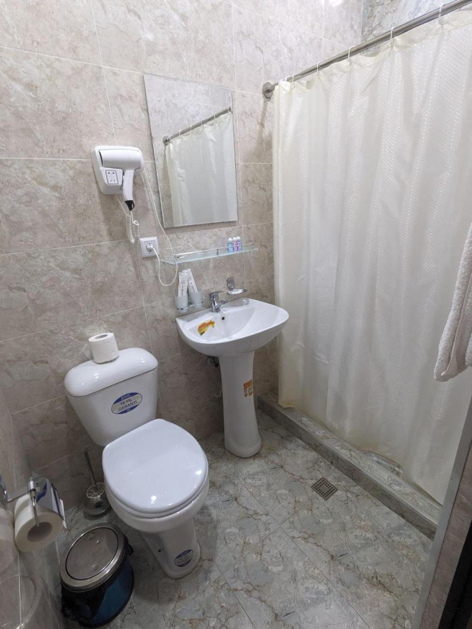 Art Inn Hotel Ташкент Екстериор снимка